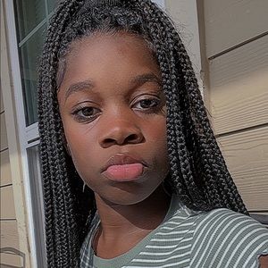 Meet your Posher, Jakera